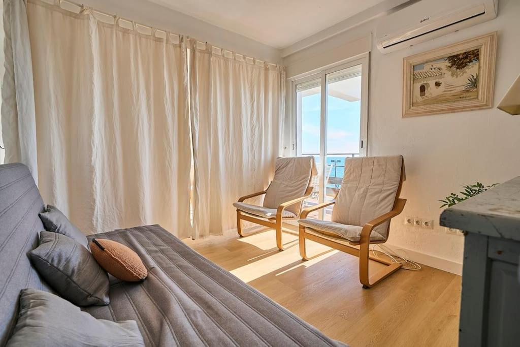 Апартаменти Front Sea Line Experience Фуенхірола Екстер'єр фото